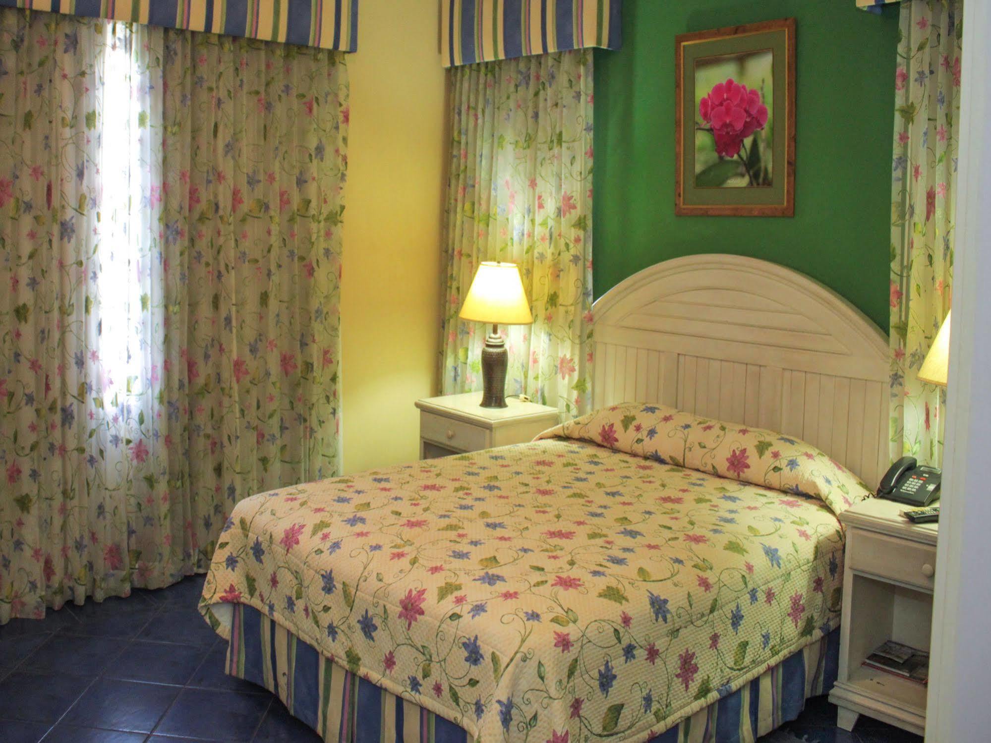 L'Orchidee Boutique Hotel Belmont Exterior photo
