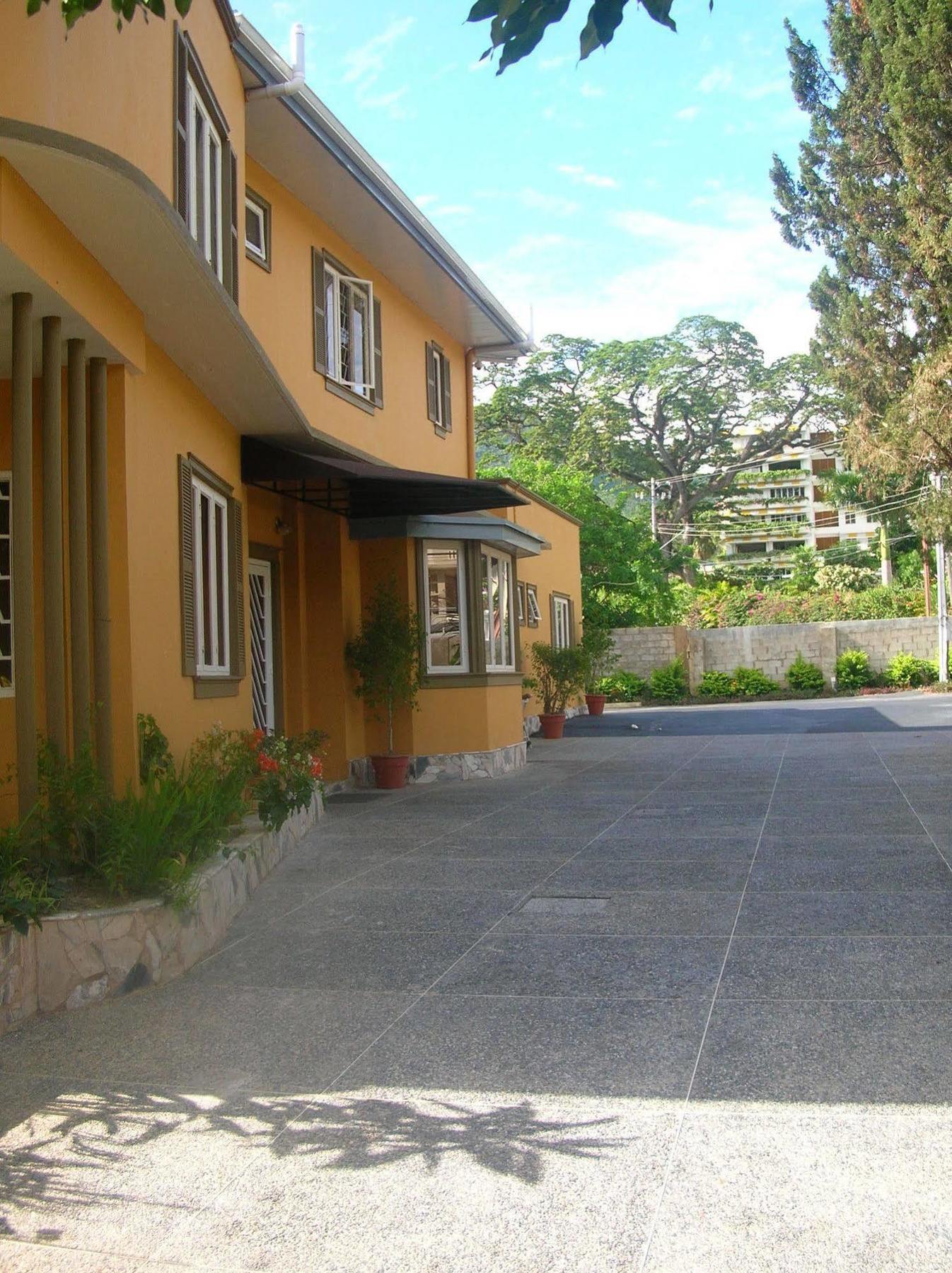 L'Orchidee Boutique Hotel Belmont Exterior photo