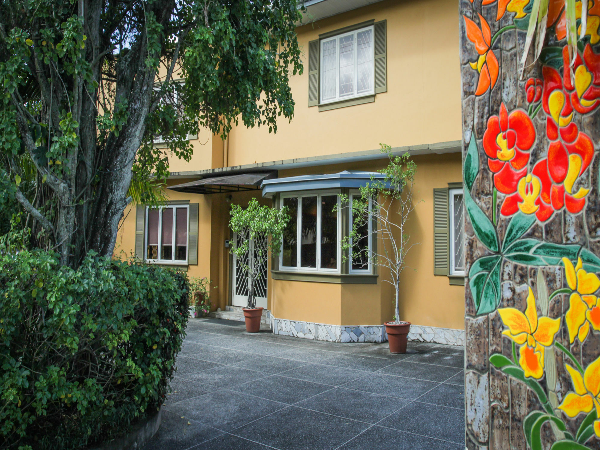 L'Orchidee Boutique Hotel Belmont Exterior photo